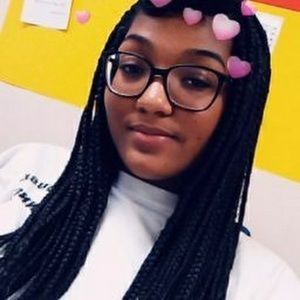 Meet your Posher, Janiya